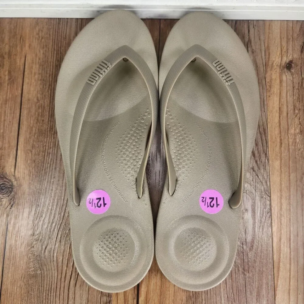 FitFlop IQushion Ergonomic Flip Flops Men 12.5 Grey Timberwolf Beach Sandals NEW